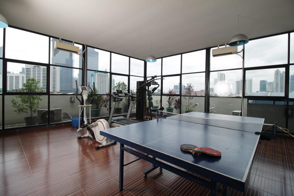 Reddoorz Plus Near Ambassador Mall Cakarta Dış mekan fotoğraf